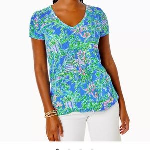 Lilly Pulitzer Etta Tee, XL, color Boca Blue Beneath The Bougainvillea